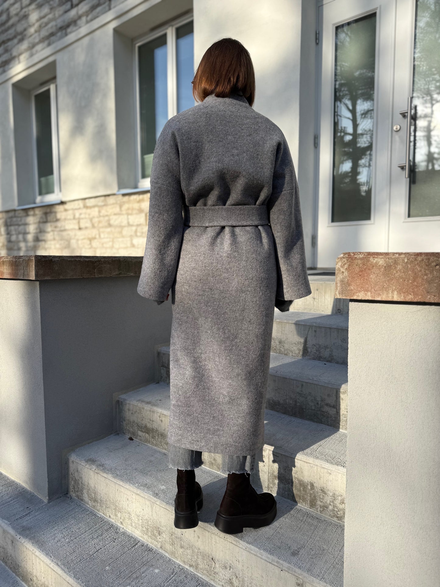 sapporo wool boucle maxi coat (fog, S)