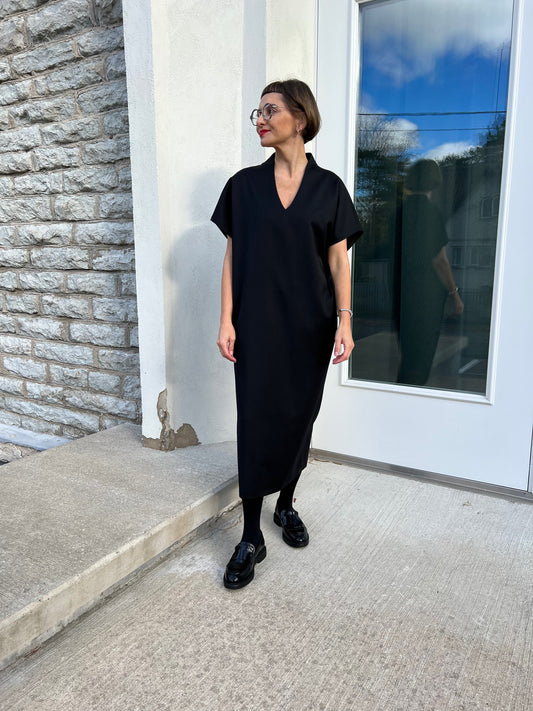 como fine wool dress