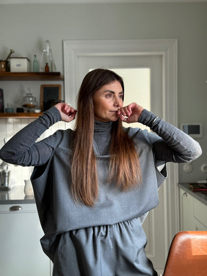 bodo cape-style fine wool blouse