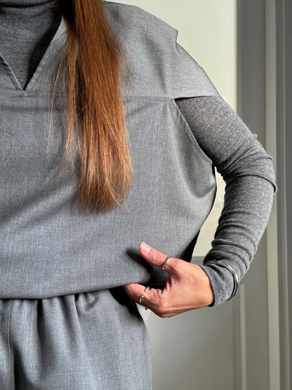 bodo cape-style fine wool blouse