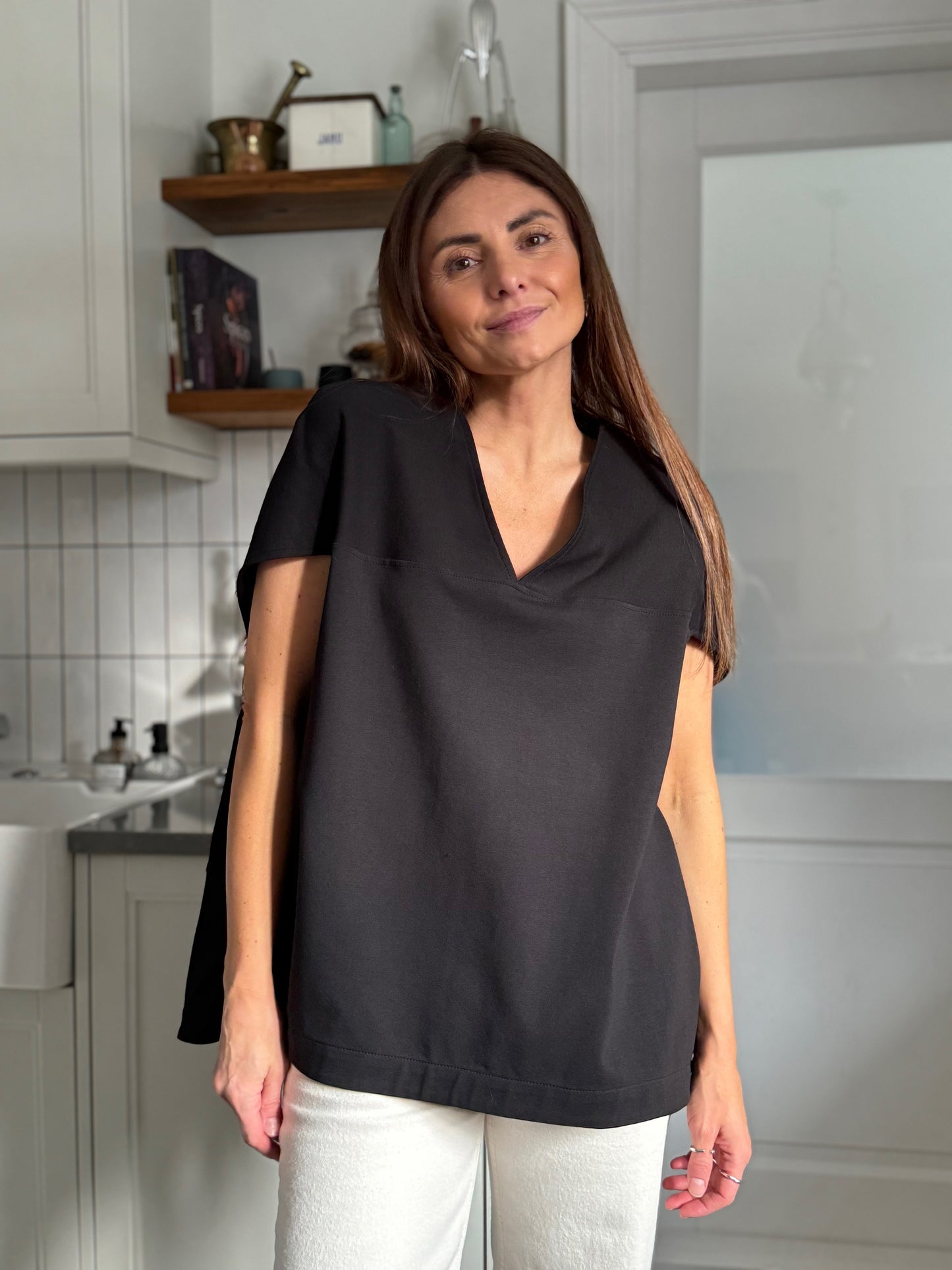 bodo cape-style t-shirt (black collection)