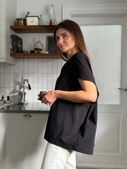 bodo cape-style t-shirt (black collection)