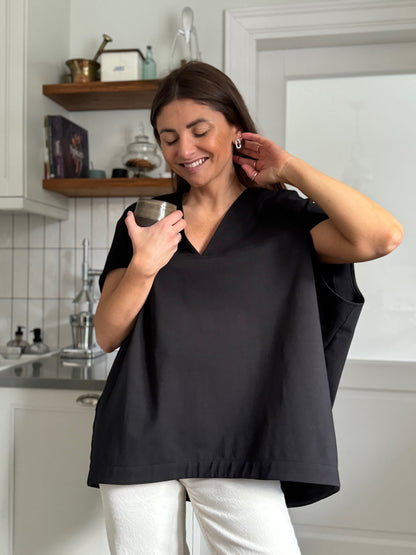 bodo cape-style t-shirt (black collection)