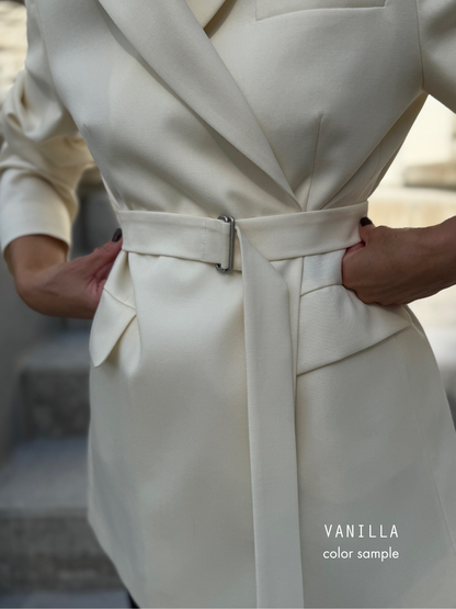 como fine wool blouse