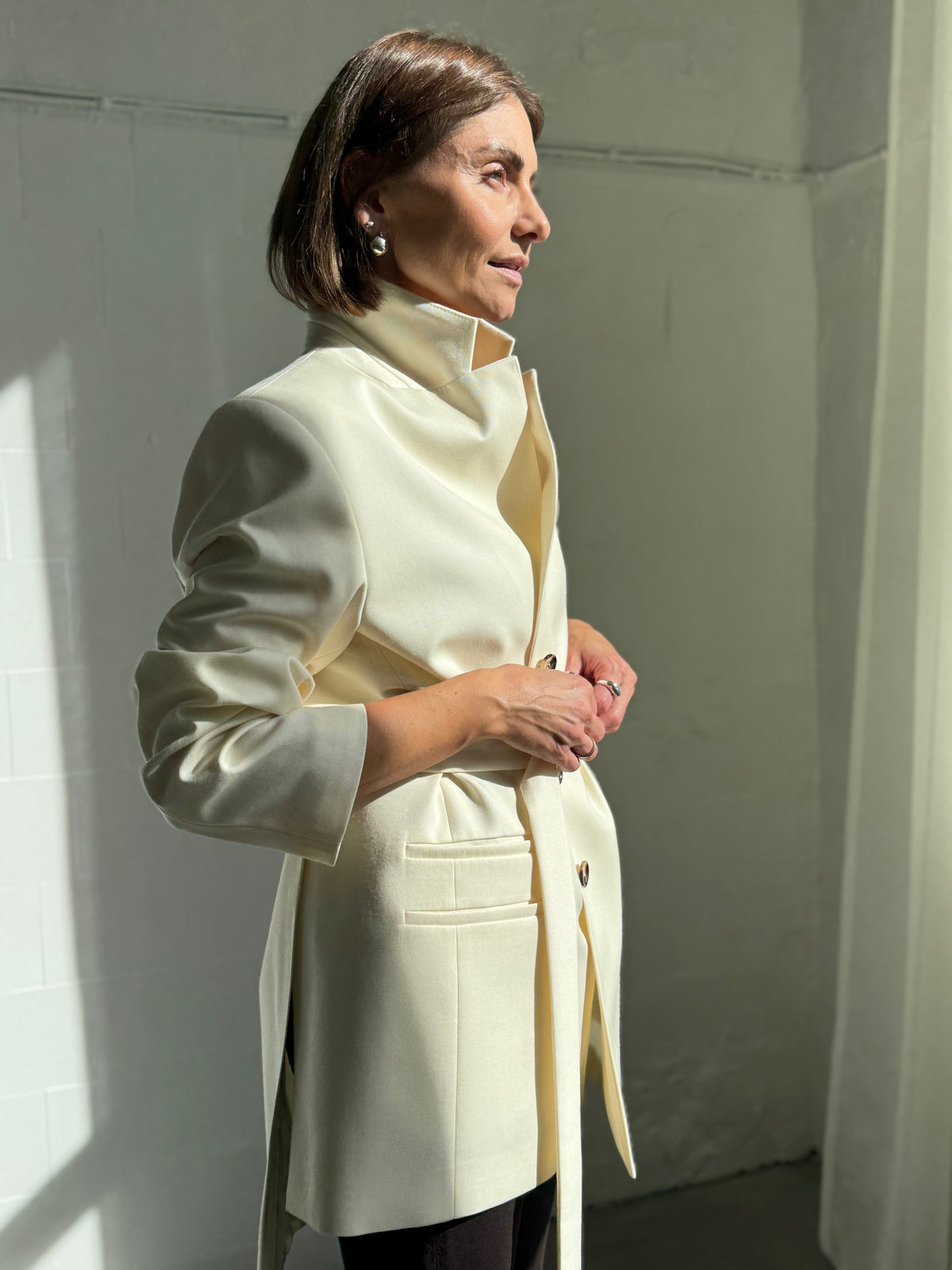cava fine wool blazer with belt