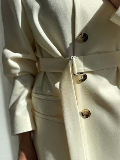 cava fine wool blazer with belt