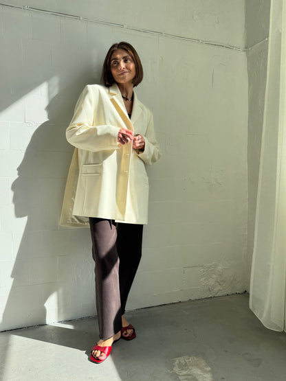 cava fine wool blazer with belt