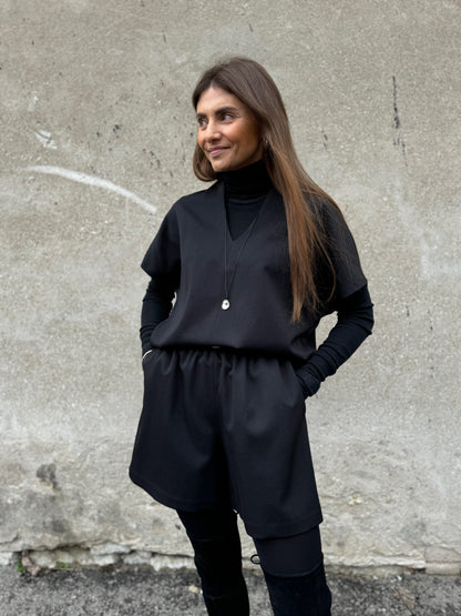 como fine wool blouse