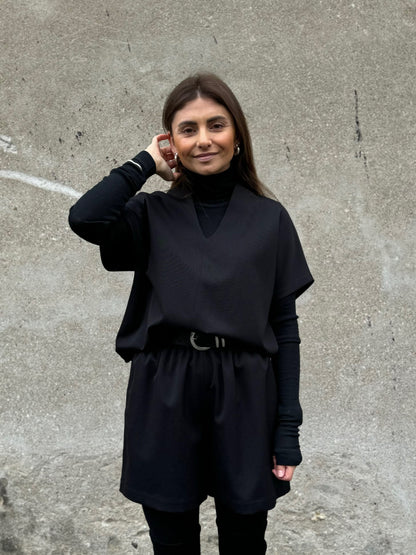 como fine wool blouse