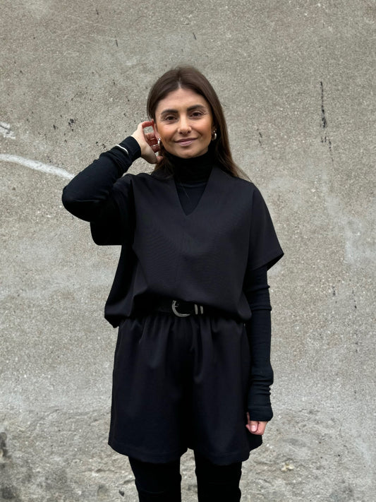 como fine wool blouse