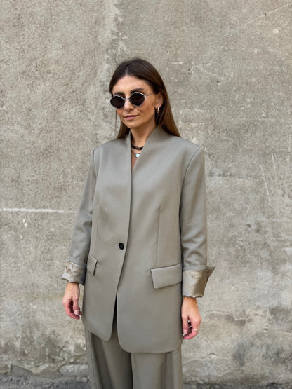 malaga fine wool blazer