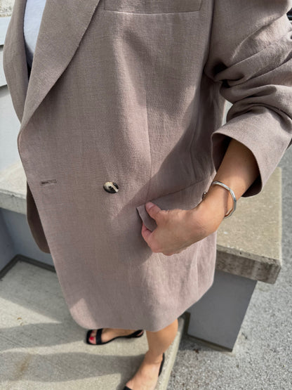 milan oversized linen blazer