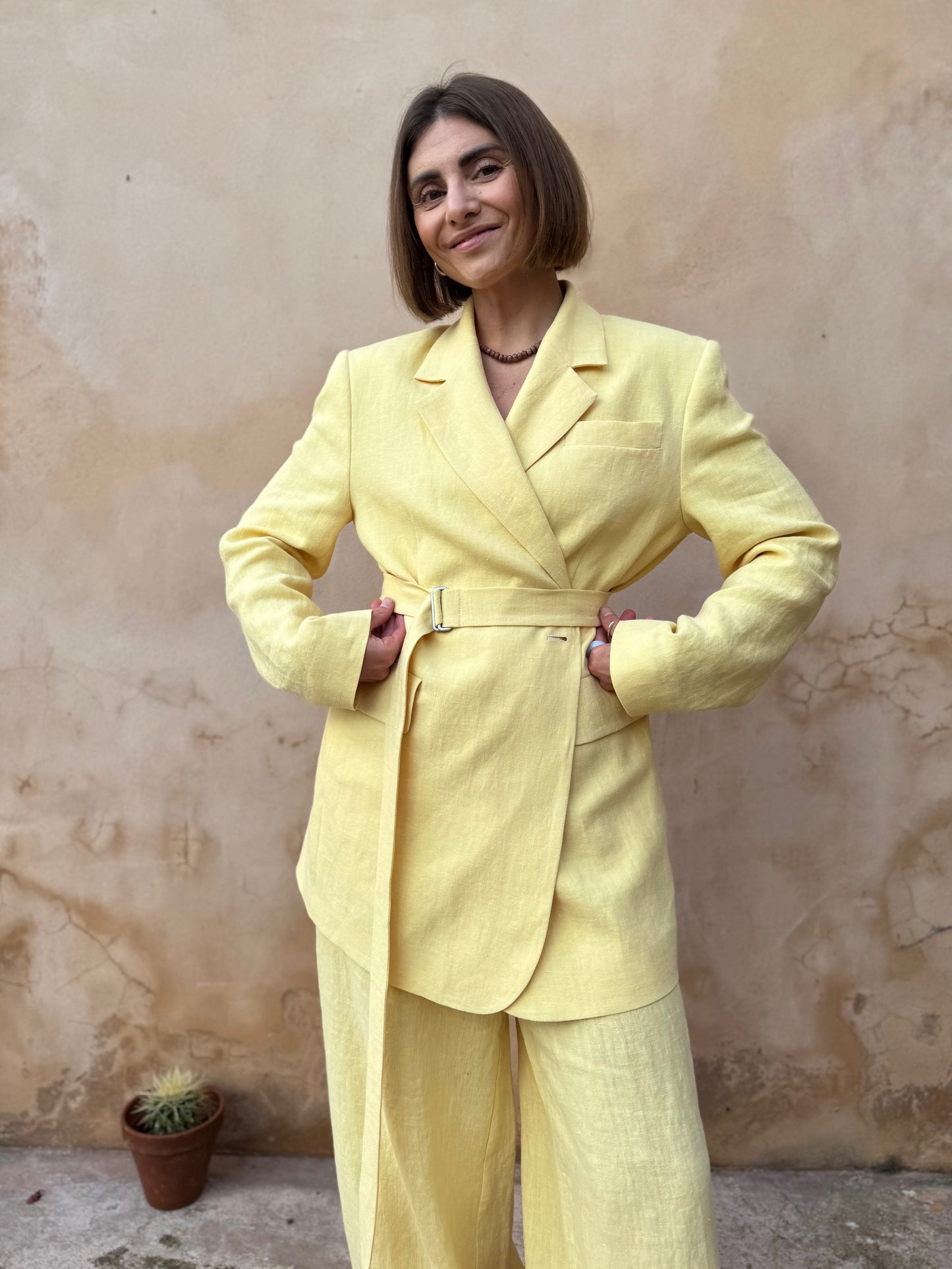milan oversized linen blazer