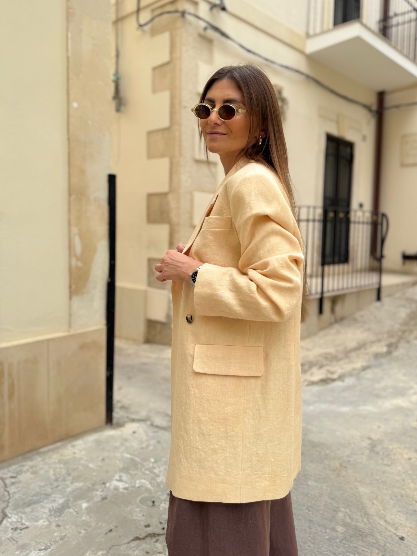 milan oversized linen blazer