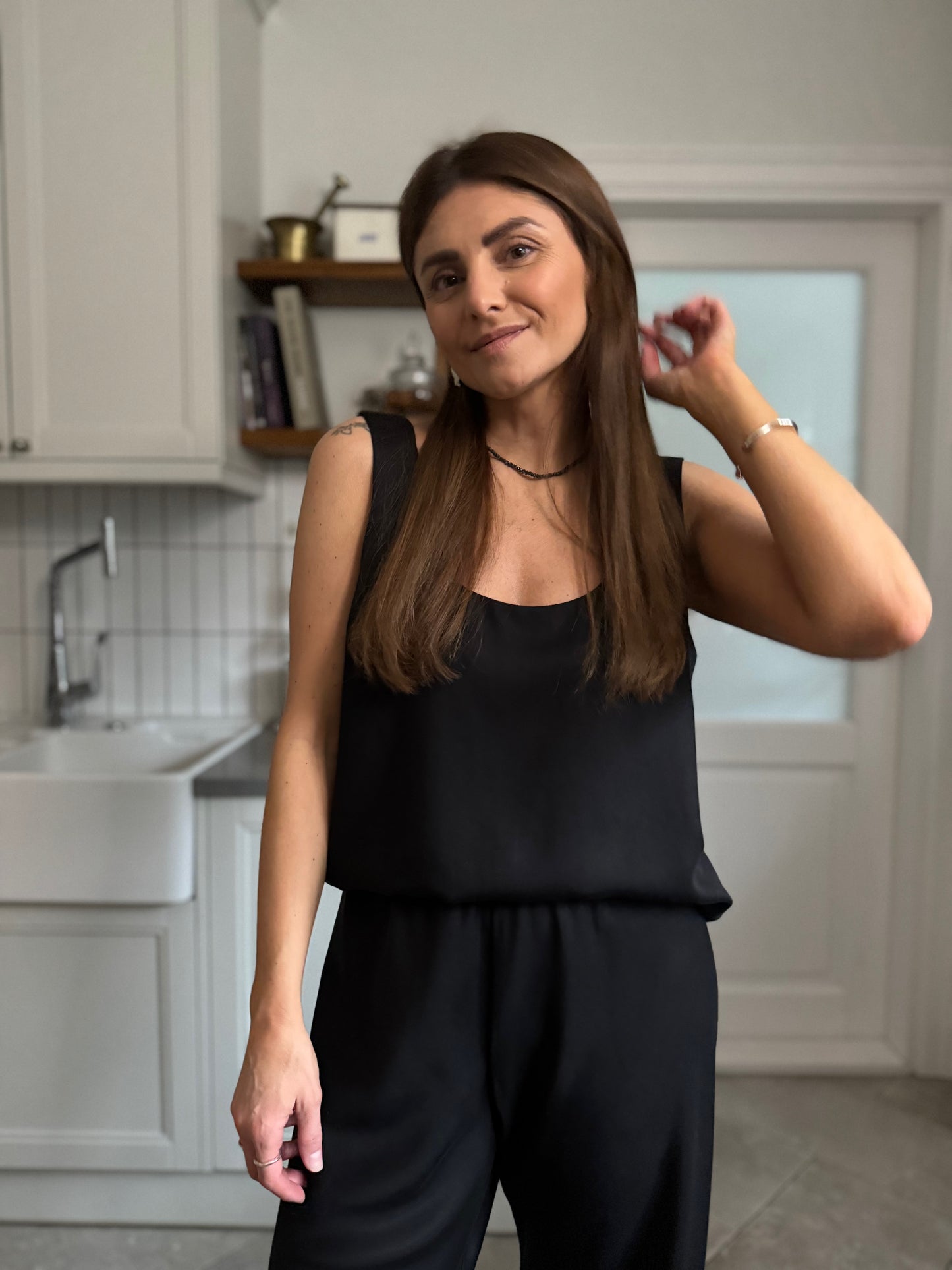 faro satin lyocell top - black 2025