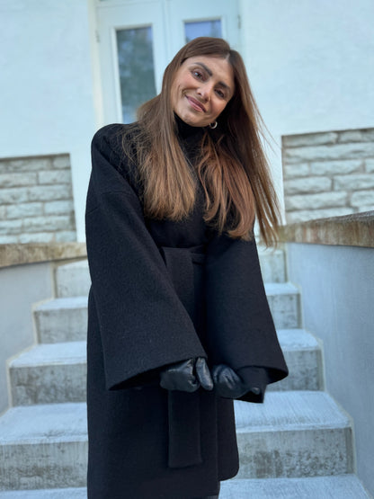 sapporo wool boucle coat