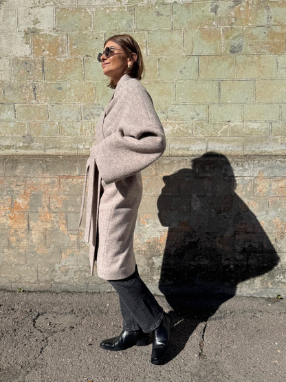 sapporo wool boucle coat