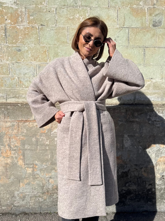 sapporo wool boucle coat