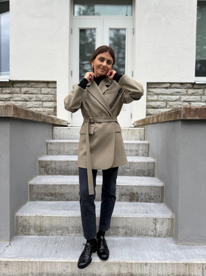 milan oversized wool blazer